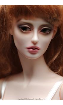 Dollmore - Fashion Doll - Rhodonite - Doll